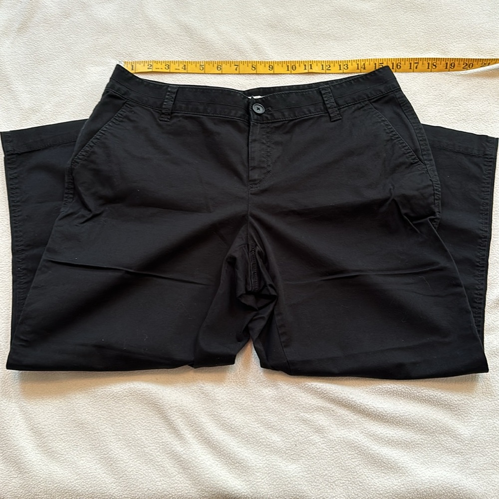 Loft Julie 8 Crop Black